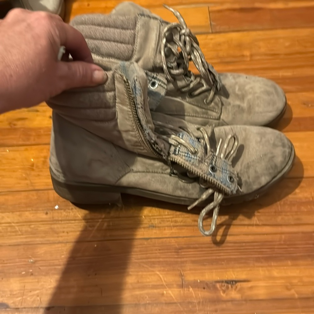 Austin boots